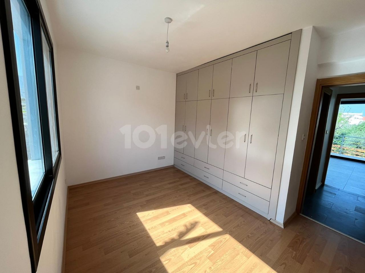 Girne Ozanköy Satılık 4+1 villa