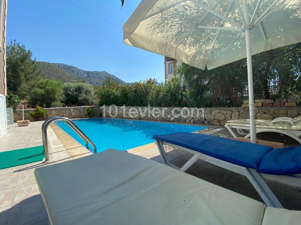 4 bedroom villa for rent in Kyrenia, Catalkoy / Daily 