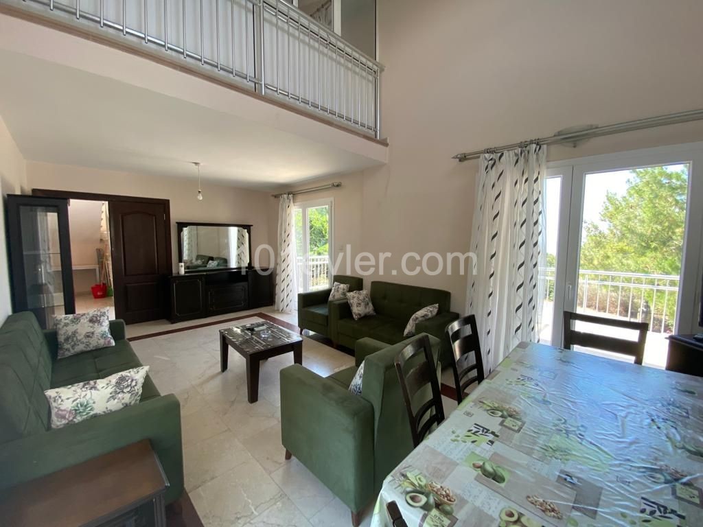 4 bedroom villa for rent in Kyrenia, Catalkoy / Daily 