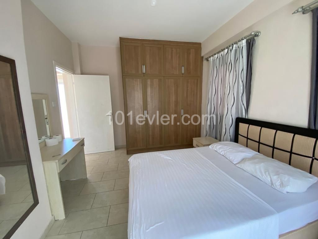 Kyrenia Chatalköy Zu Vermieten 4 + 1 Villa / Tag ** 