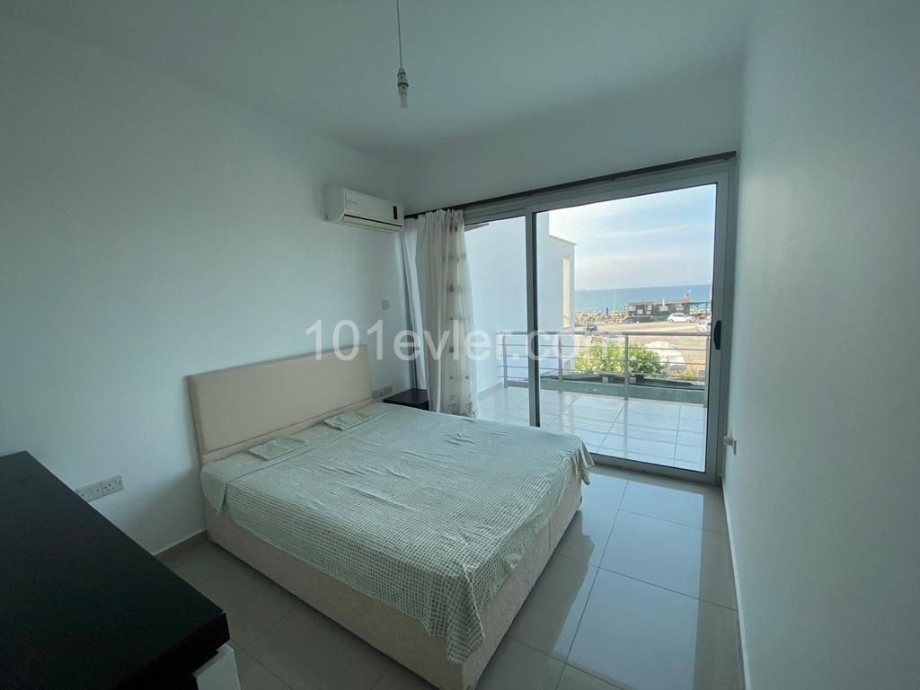 3 bedroom penthouse apartment for rent in Kyrenia, Lapta