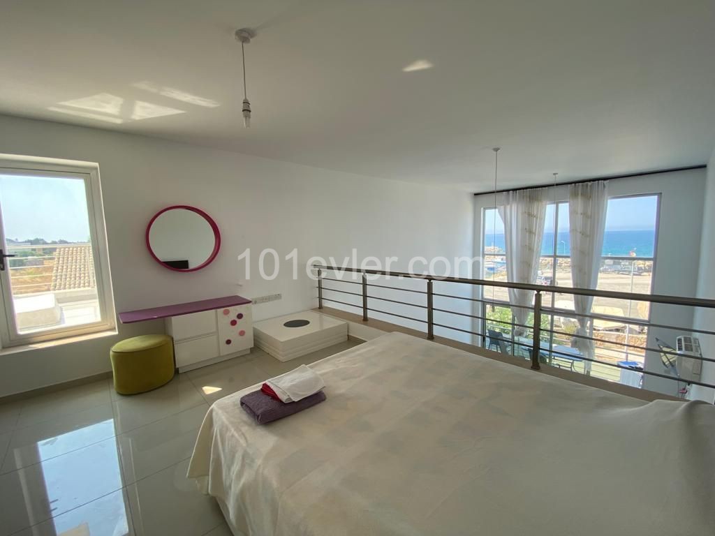 3 bedroom penthouse apartment for rent in Kyrenia, Lapta