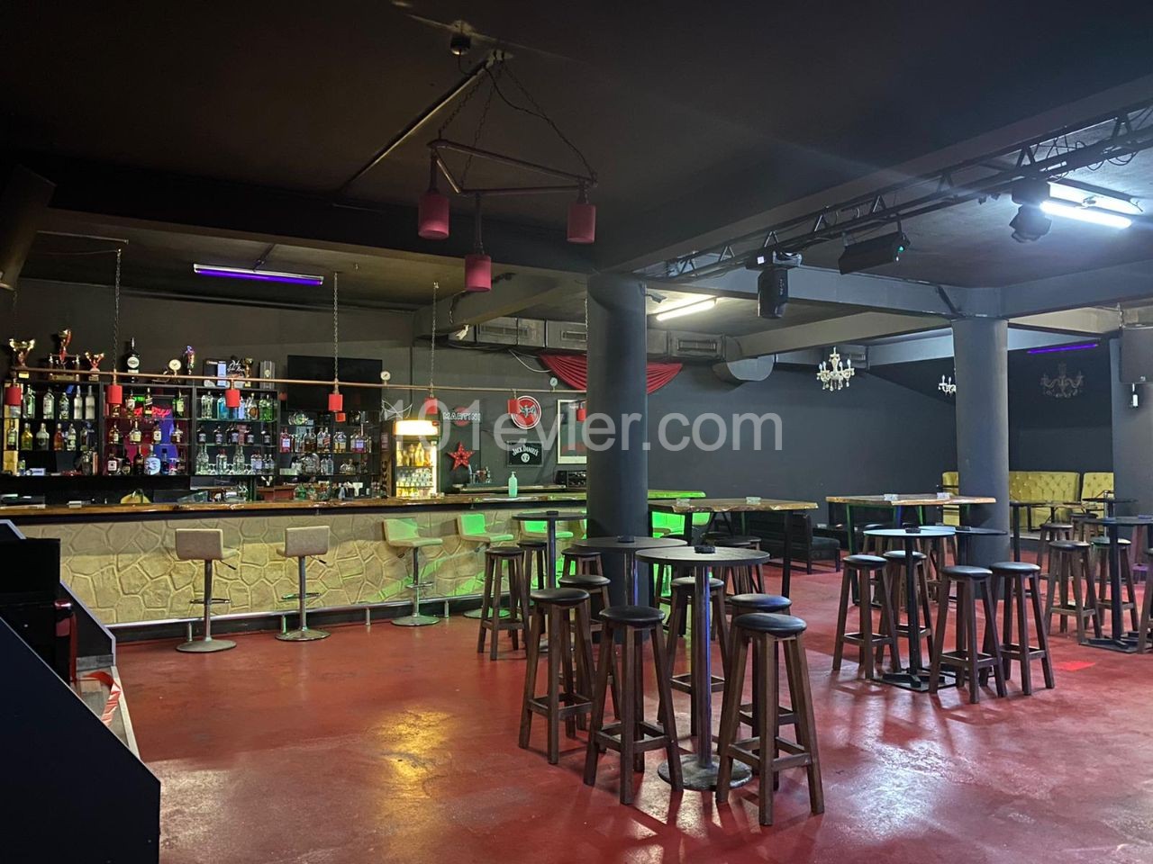 Business To Rent in Karaoğlanoğlu, Kyrenia