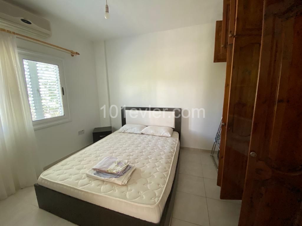 Girne Alsancak Satılık 3+1 Villa / Havuzlu