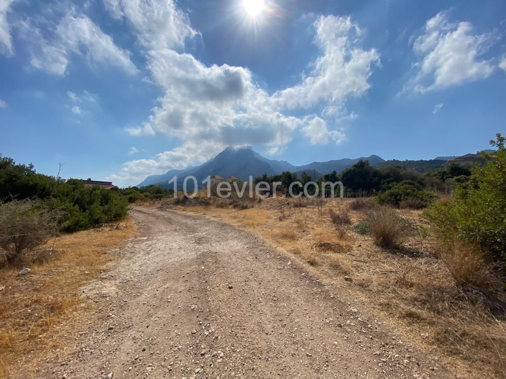 Plot of Land For Sale in Kyrenia, Karsiyaka