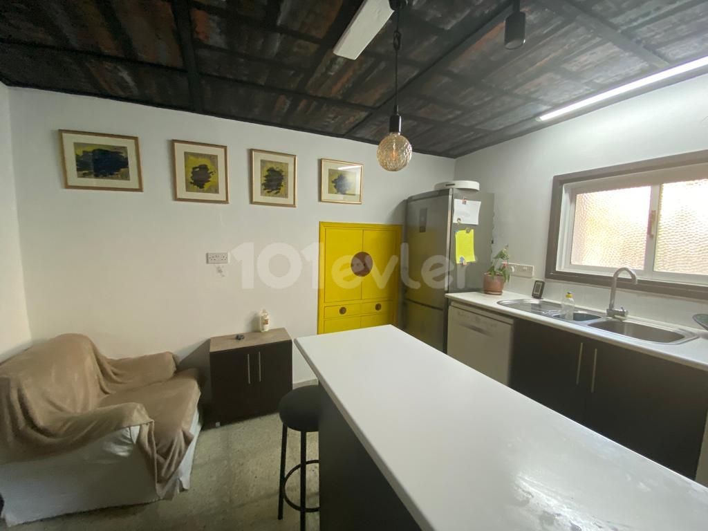 2+1 Bungalow Zu Verkaufen In Kyrenia Bellapais ** 