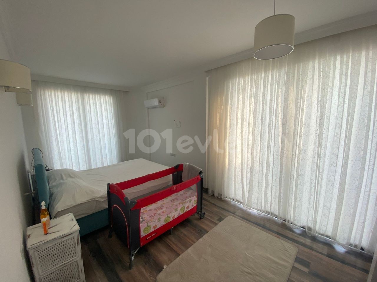 4+1 Villa Zum Verkauf In Kyrenia Doganköy ** 