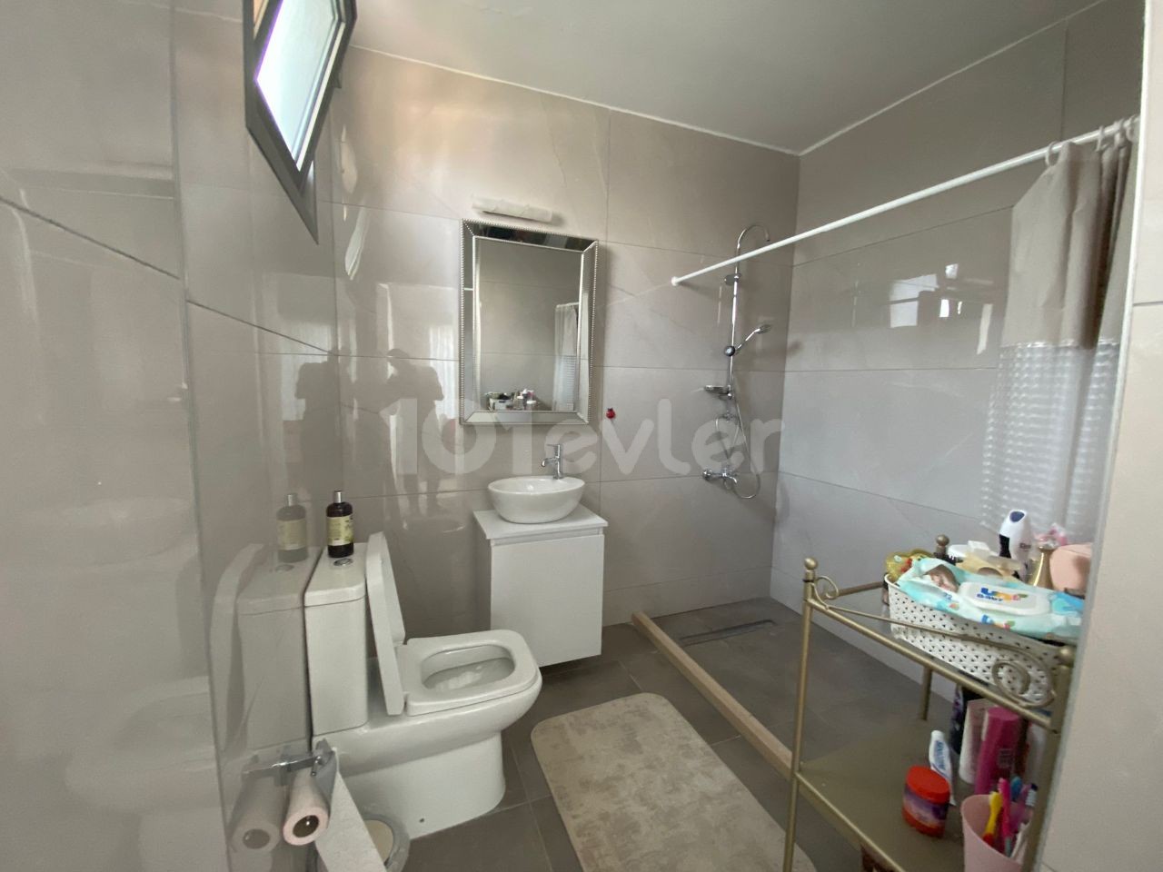 Kyrenia Doğanköy 4 + 1 Villa for Sale ** 