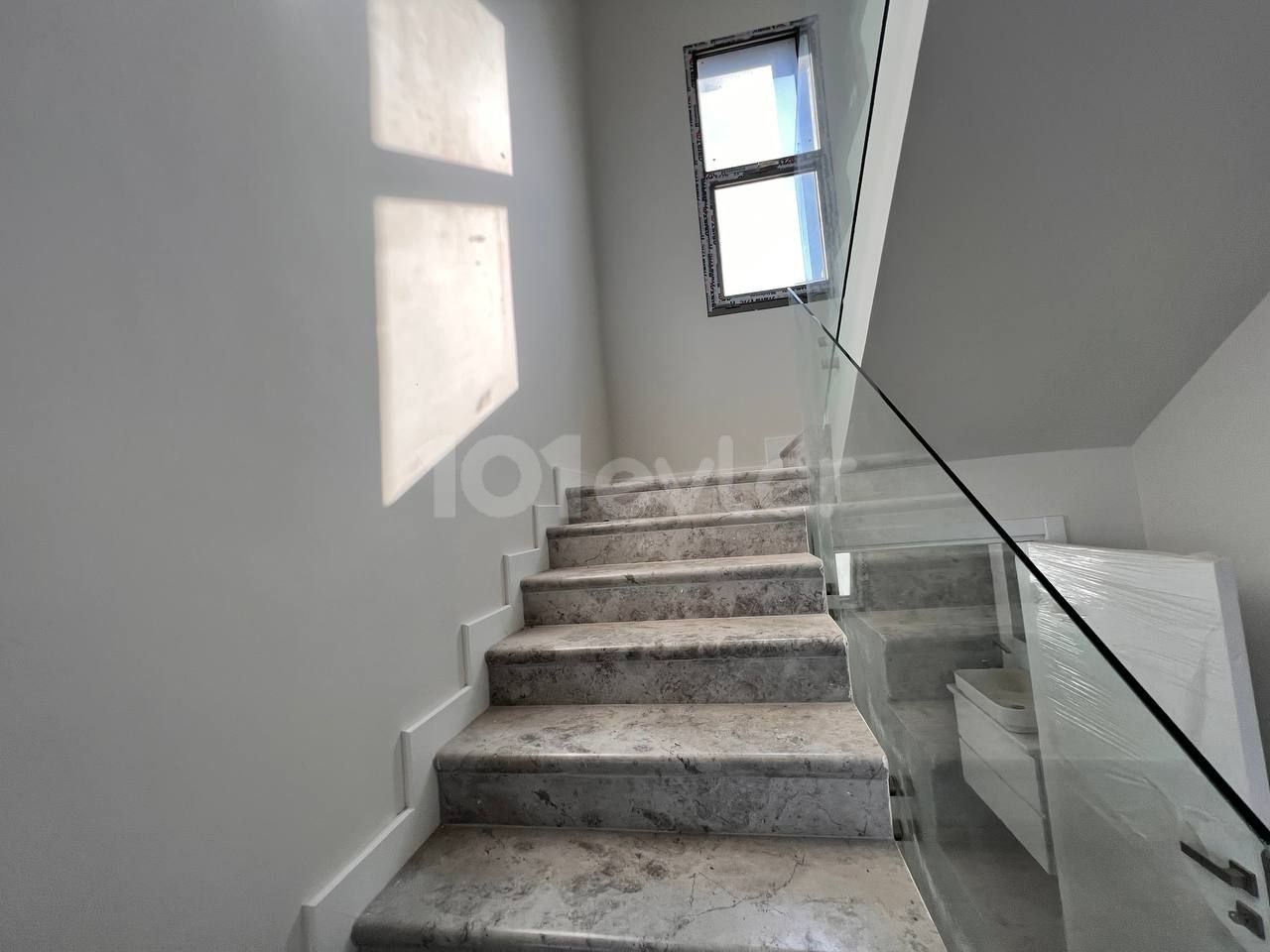 Girne Çatalköy Satılık 3+1 Villa / Özel havuzlu