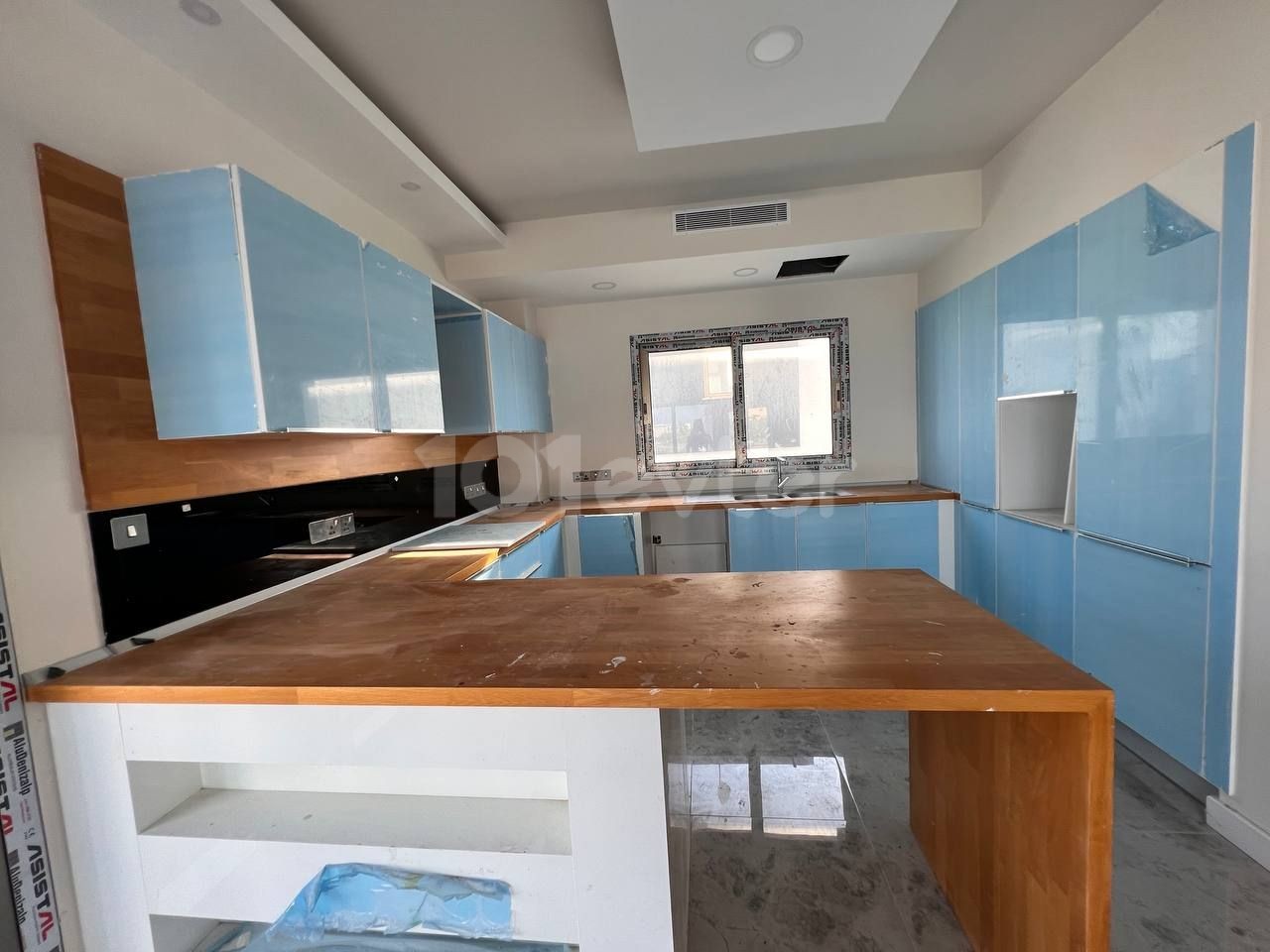 Girne Çatalköy Satılık 3+1 Villa / Özel havuzlu