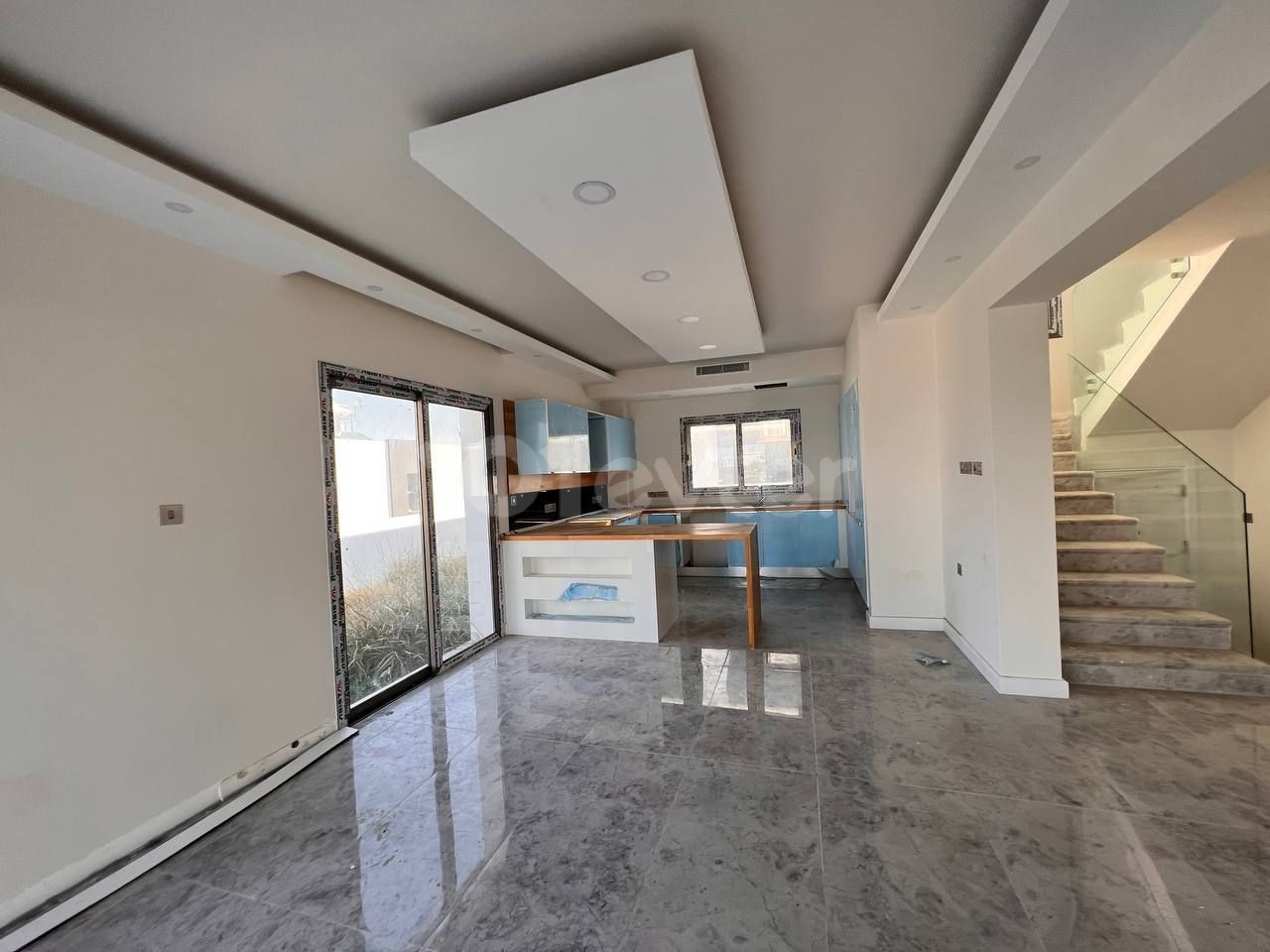 Girne Çatalköy Satılık 3+1 Villa / Özel havuzlu