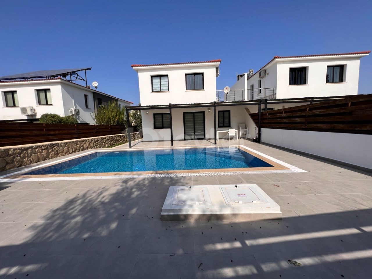 Zu verkaufen 4+1 Villa in Karaoglanoglu Kyrenia