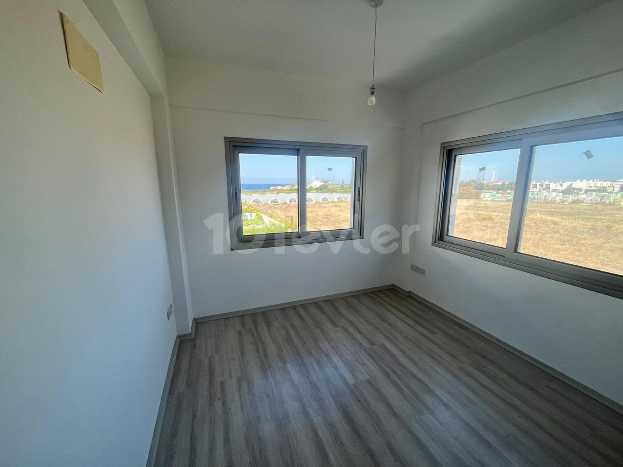 Girne Ozanköy Satılık 2+1 Daire / Deniz manzaralı