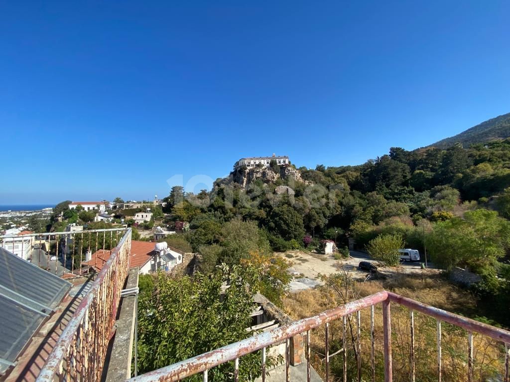 4+1 Villa zum Verkauf in Girne Lap / Meerblick