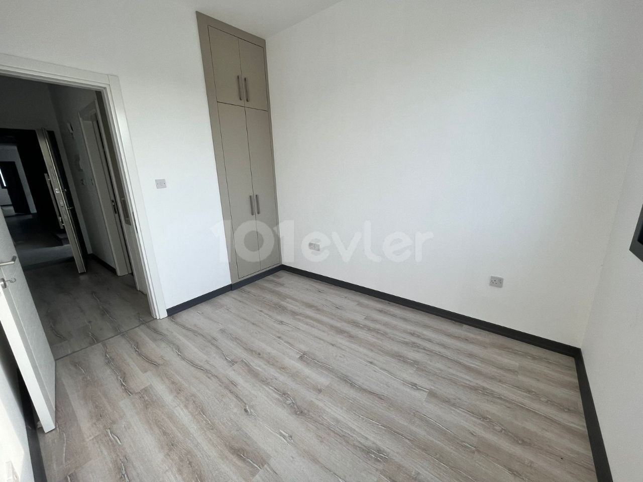 Kyrenia Ozanköy 2+1 Wohnung zum Verkauf / Neu