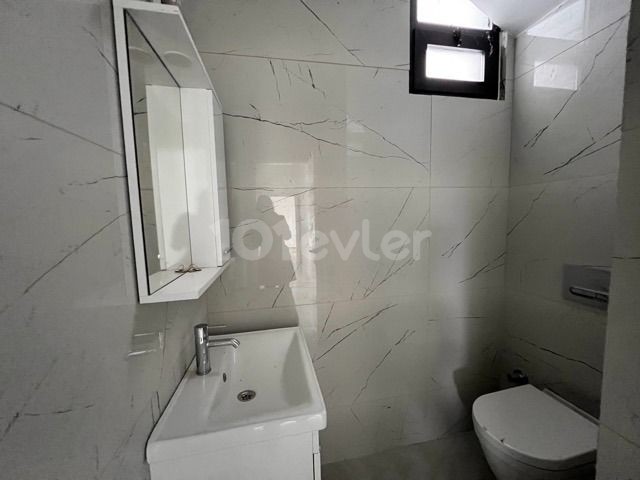 Girne Çatalköy Satılık 4+1 Villa / Özel Havuzlu