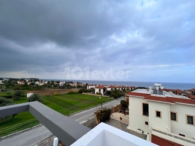 Girne Çatalköy Satılık 4+1 Villa / Özel Havuzlu