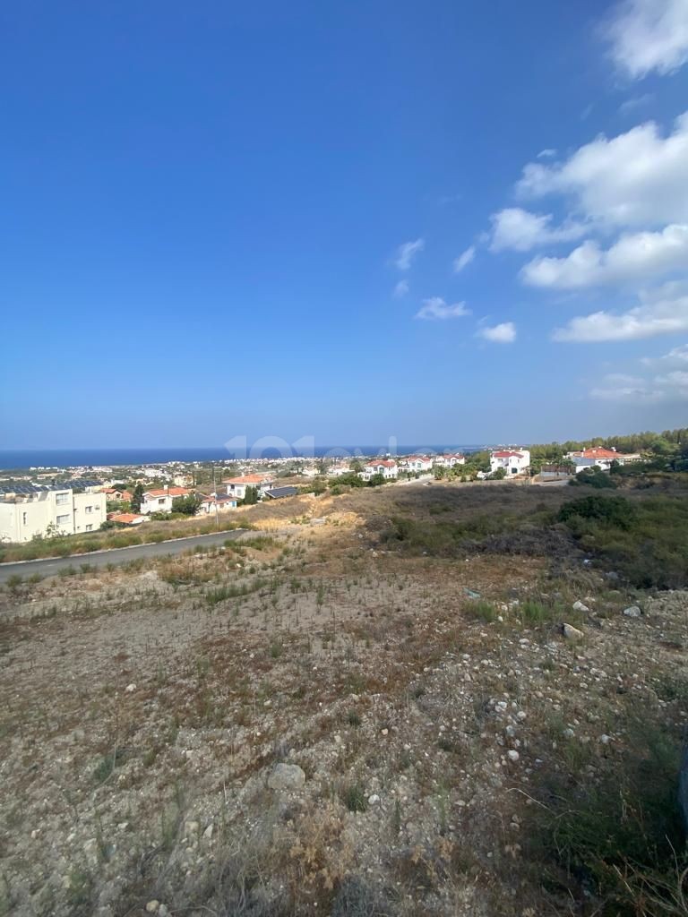  650m2 Plot with Turkish Husband in Kyrenia / Karsıyaka with an unobstructed view