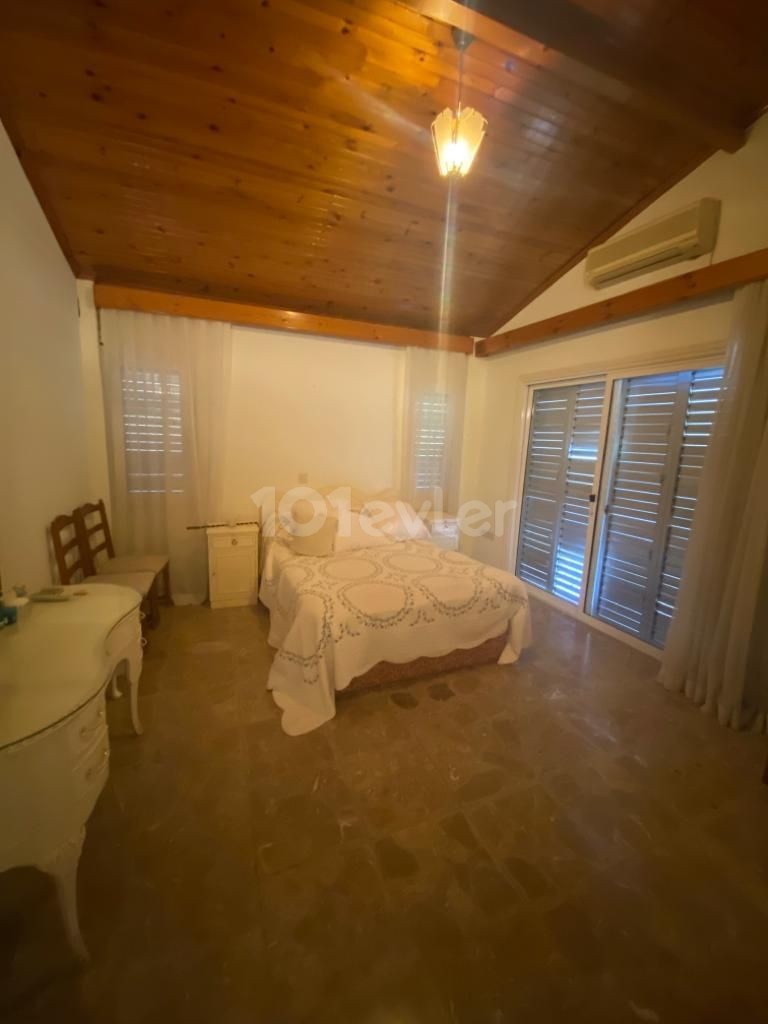 3+1 Villa mit Pool zum Verkauf in Kyrenia/Karaoglanoglu