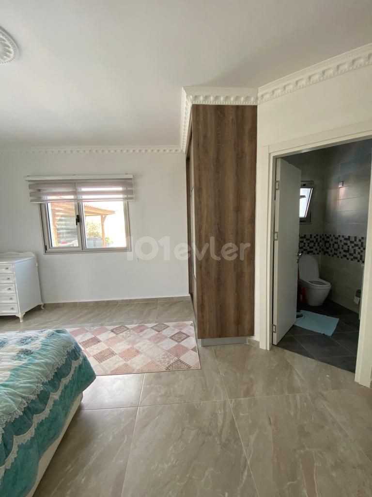 5+2 Villa mit privatem Pool zu vermieten in Kyrenia/Çatalköy