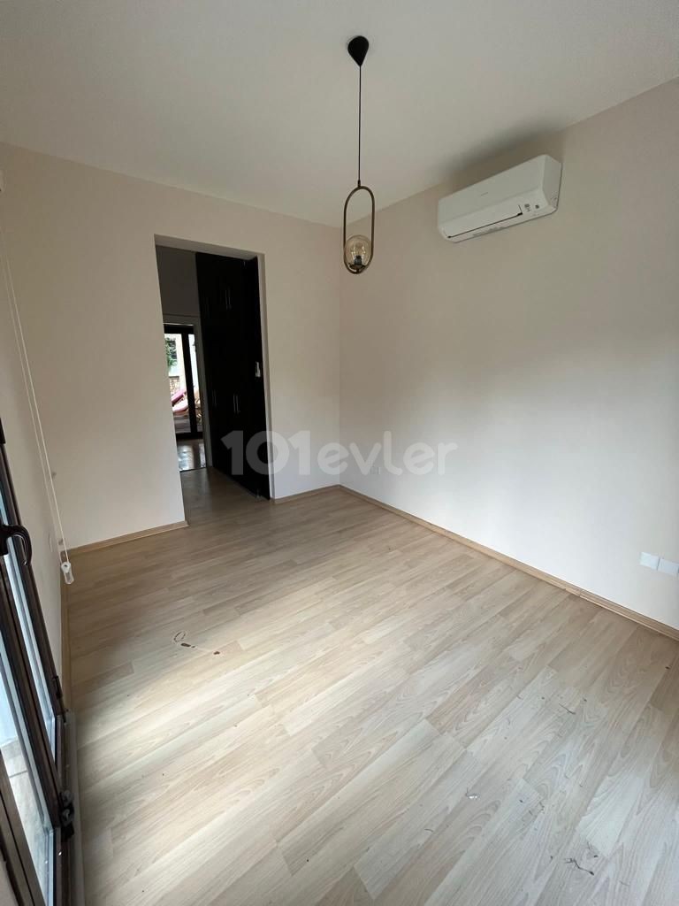 Girne Ozanköy Kiralık 3+1 Villa / Özel Havuzlu 