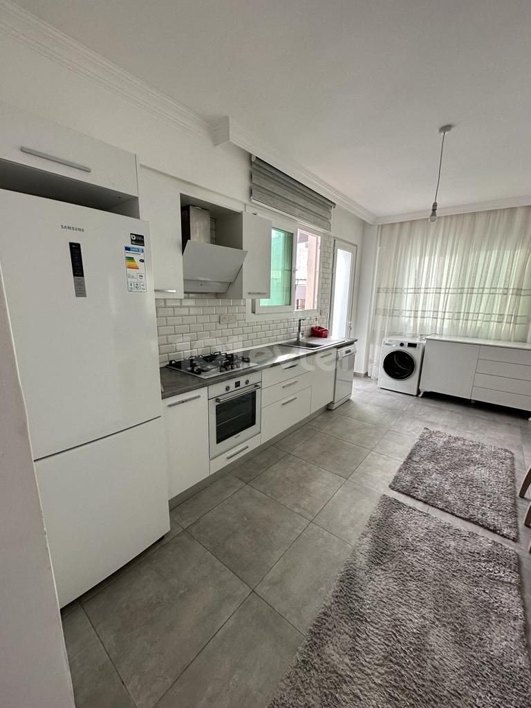 Girne Merkez Satılık 3+1 Daire / Full Eşyalı