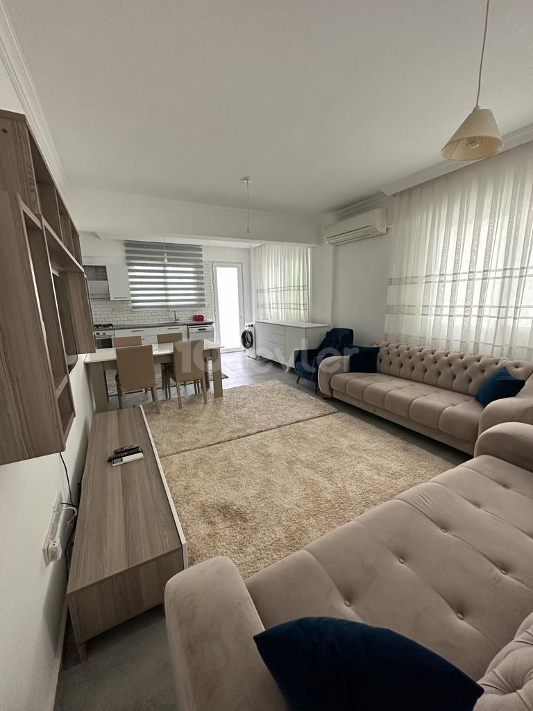 Zu verkaufen 3+1 Wohnung / Vollmöbliert in Kyrenia Zentrum