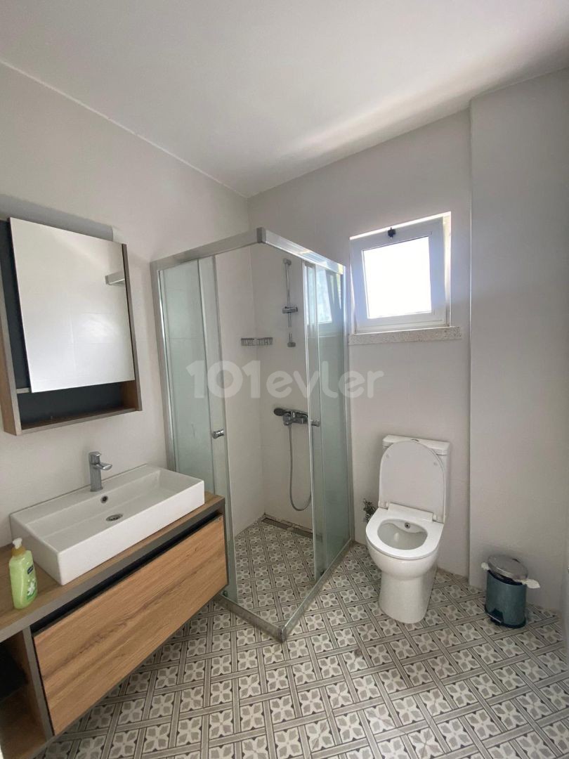 2+1 apartment with communal pool for sale in Kyrenia/Çatalköy 