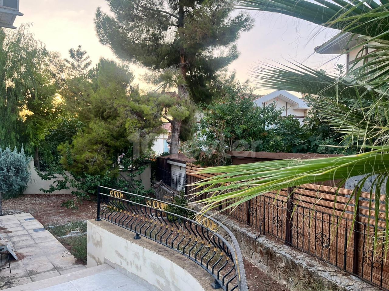 Kyrenia Alsancak Zu vermieten 3+1 Villa / Privater Pool