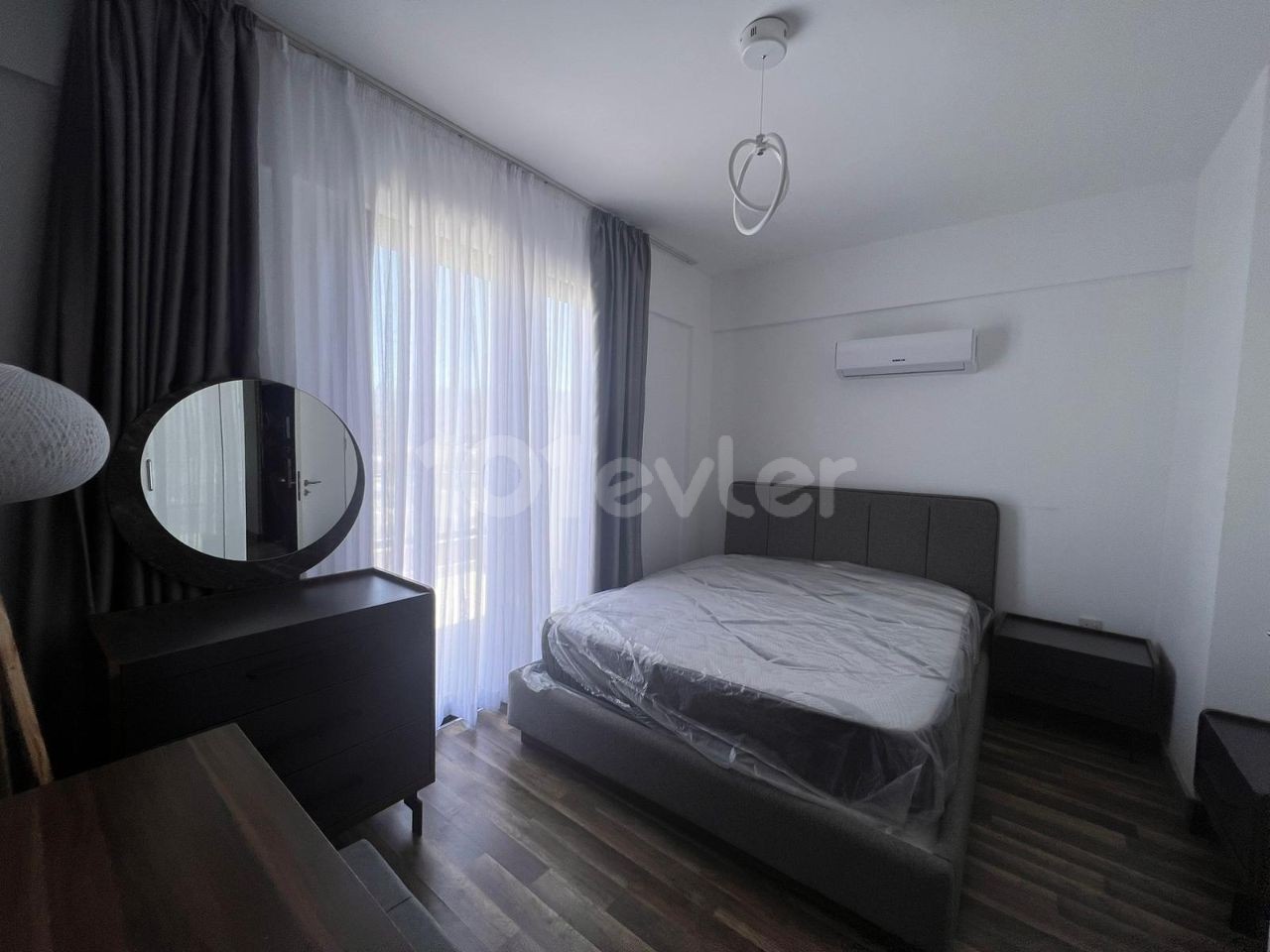 Zu Verkaufen 1+1 Penthouse Im Zentrum Von Kyrenia