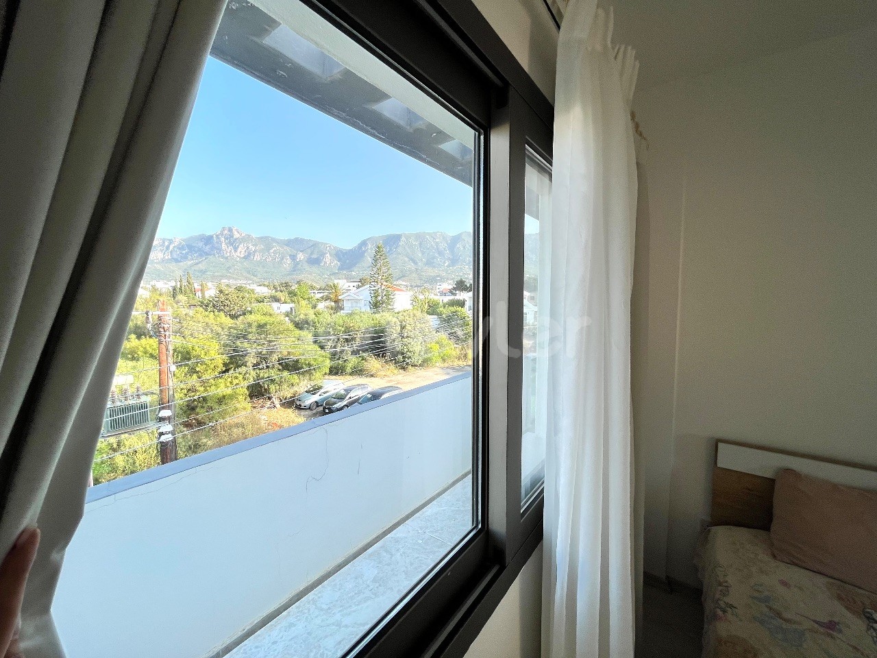 Zu verkaufen 2+1 Wohnung in Karaoglanoglu Kyrenia / Meerblick