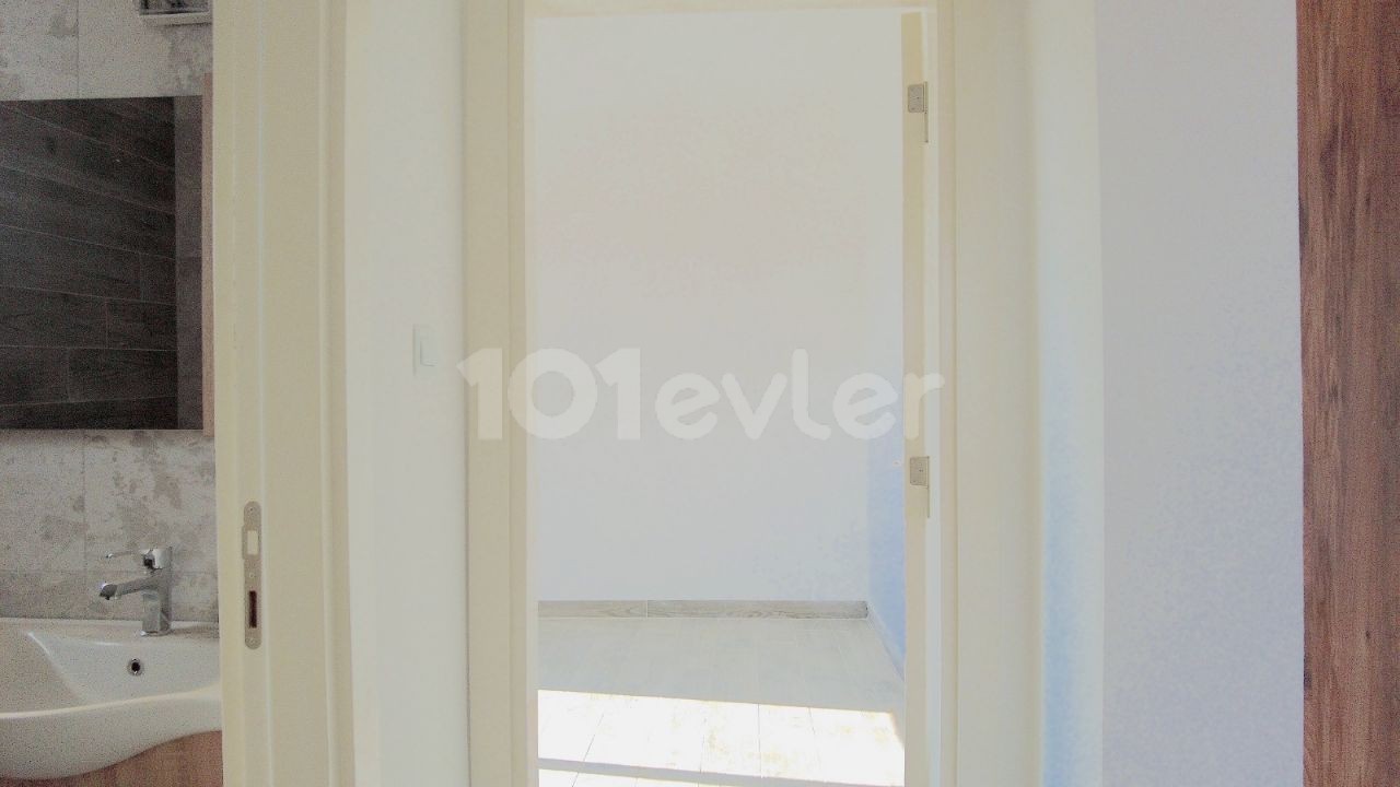 2 Bedroom Apartment for Sale in Kyrenia,Boğaz