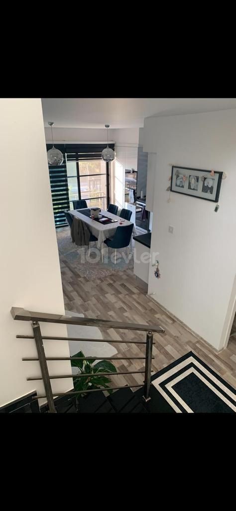 Girne Ozankoy Satılık 3+1 Villa