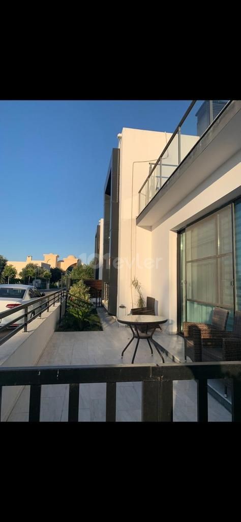 Girne Ozankoy Satılık 3+1 Villa