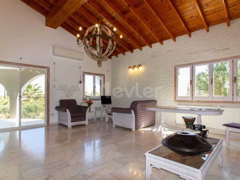 4+1 Bungalow on big size plot for sale in Catalkoy 