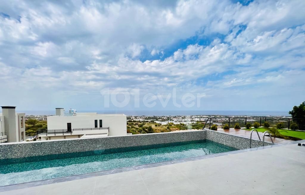 4 Bedroom Villa for Sale in Kyrenia, Edremit