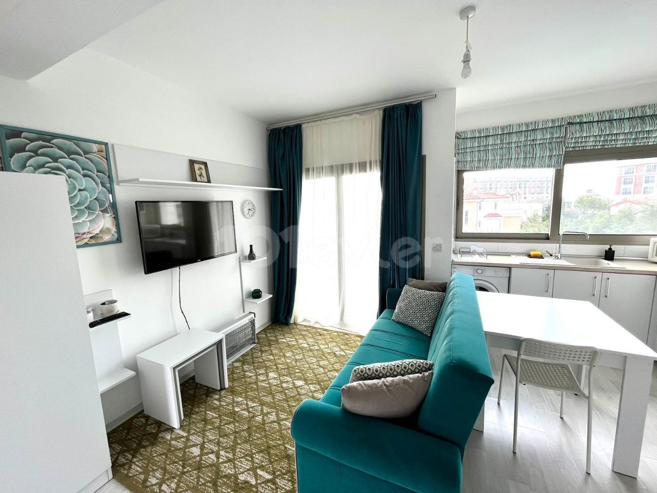 Studio Apartment For Sale in Kyrenia, Karaoglanoglu