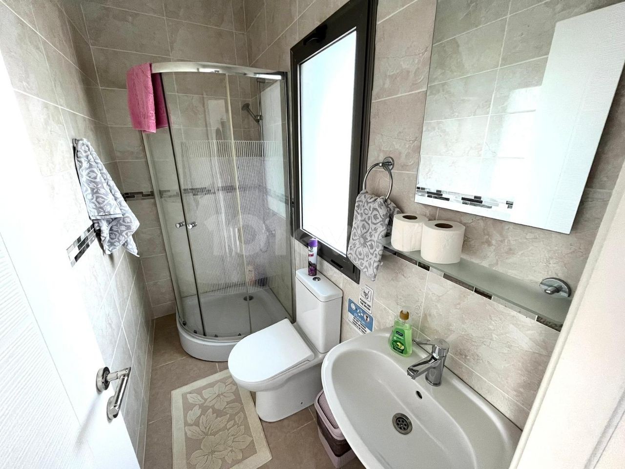 Studio Apartment For Sale in Kyrenia, Karaoglanoglu