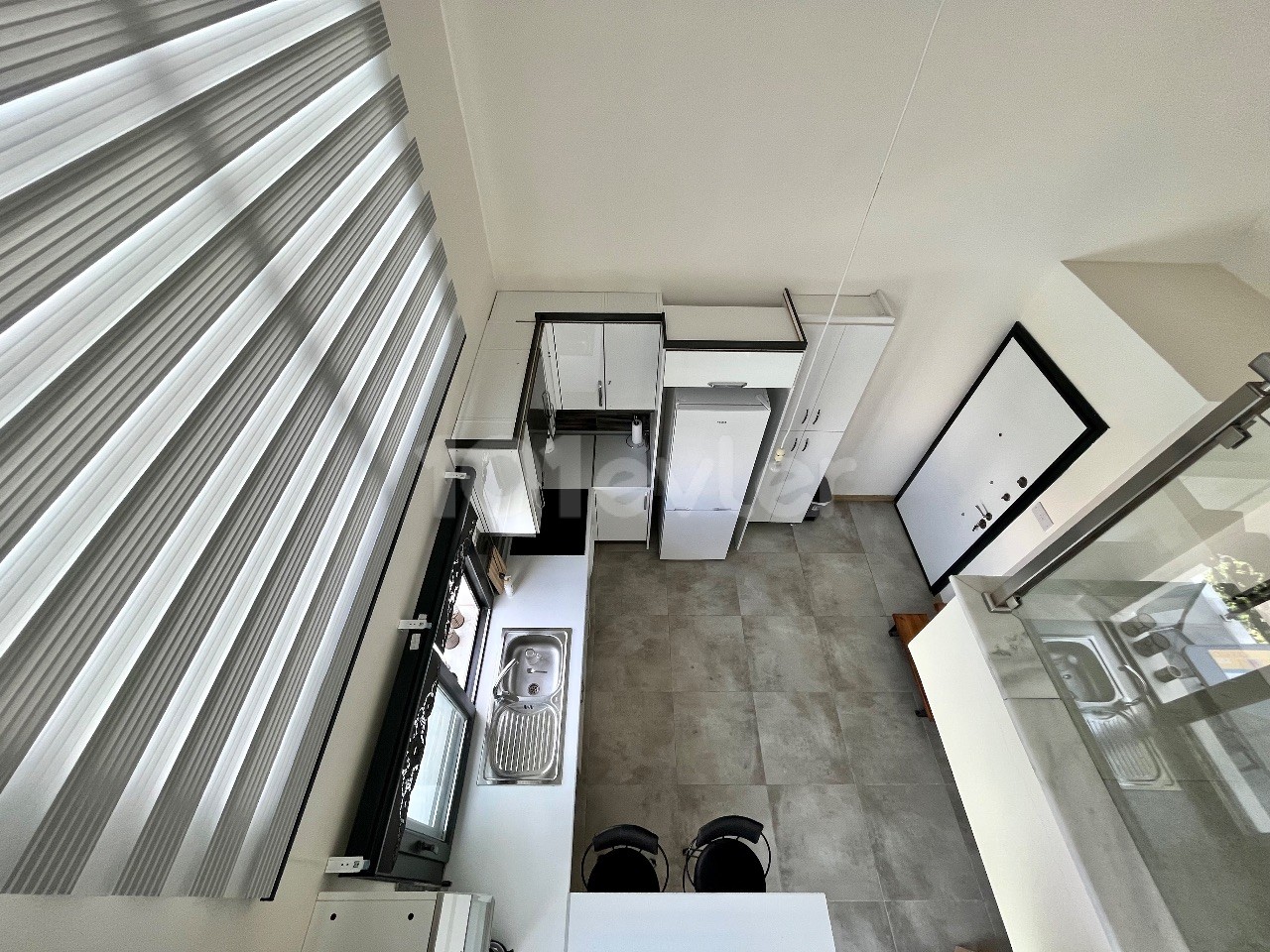 گیرنه Alsancak 1+1 Loft Flat برای اجاره / کوتاه مدت