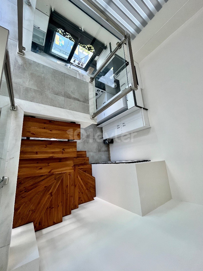 گیرنه Alsancak 1+1 Loft Flat برای اجاره / کوتاه مدت