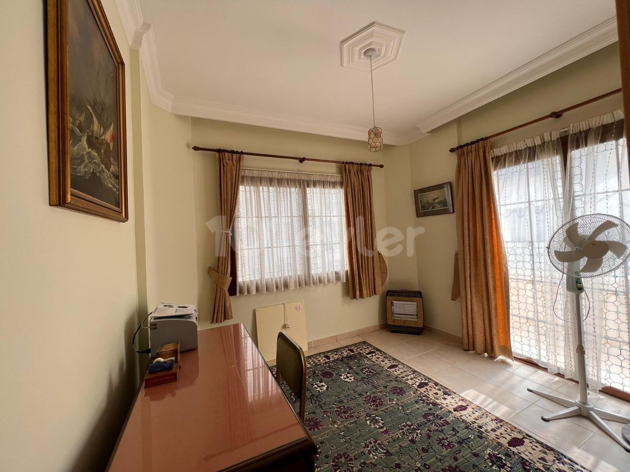 3 Bedroom Flat for sale in Girne Center 