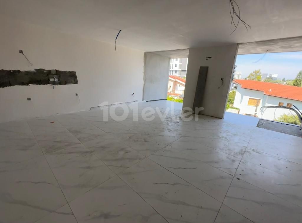 Büro zum Verkauf in Kyrenia Karakum