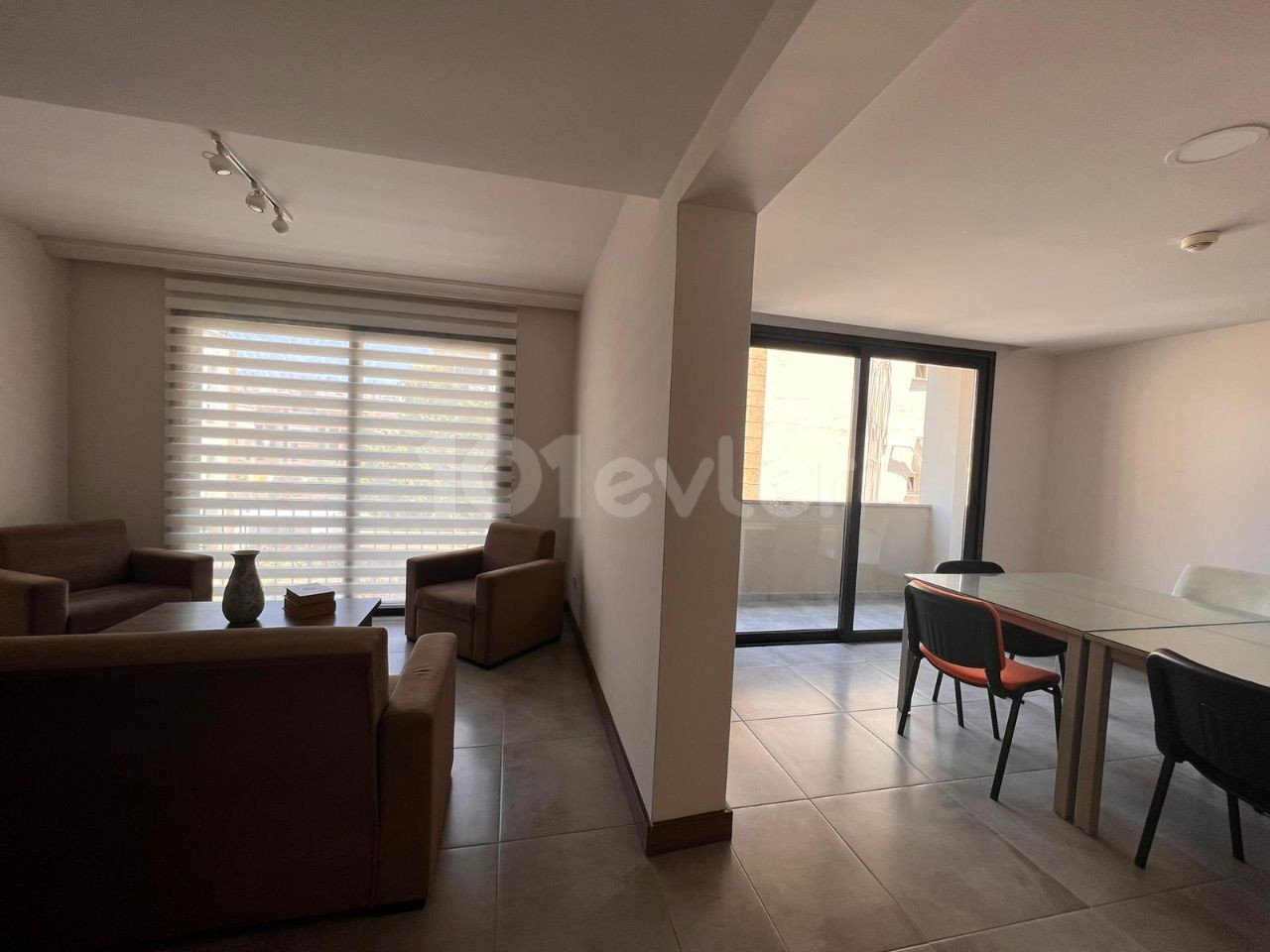 Studio For Rent in Girne Center 