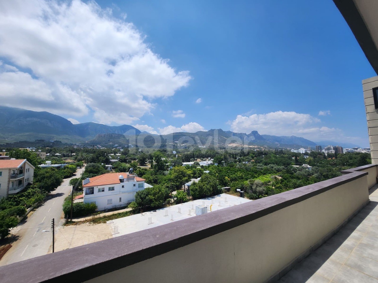 Penthouse zur Tagesmiete in Girne (Frühstück ist inbegriffen)