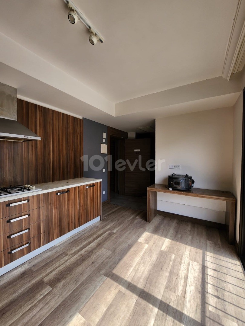 1+1 Apartment for Rent  in Girne 