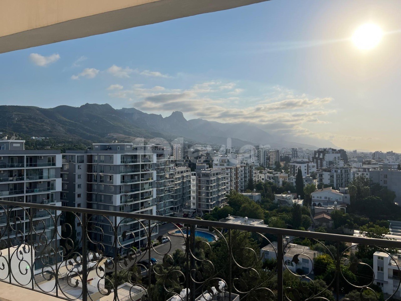 Girne'de Satılık  2+1 Penthouse