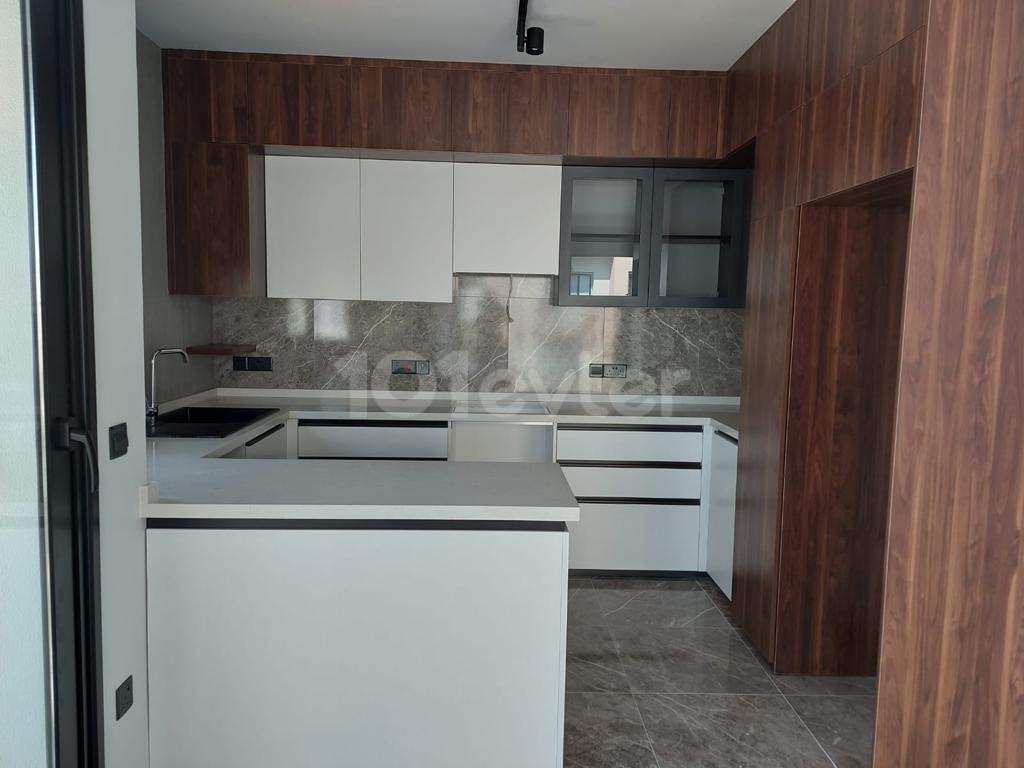 2 bedroom apartment for sale in Kyrenia city center