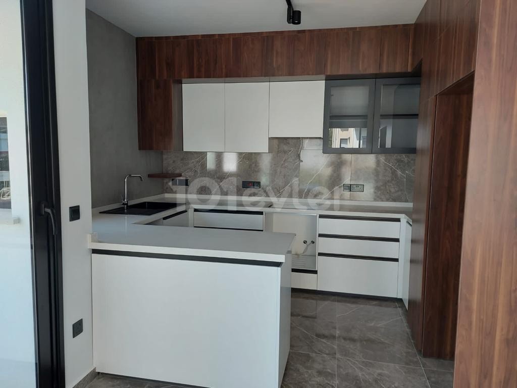 2 bedroom apartment for sale in Kyrenia city center