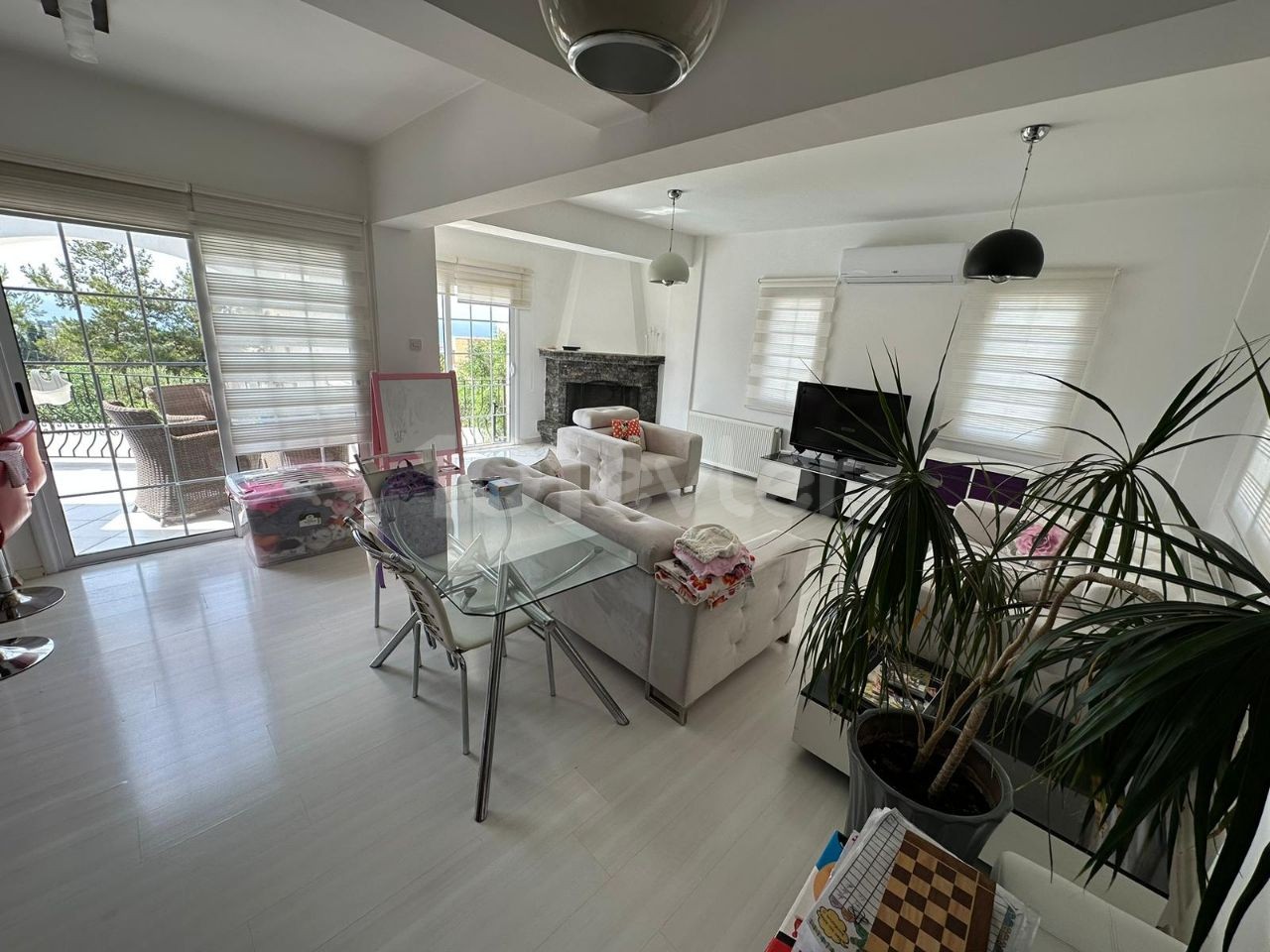 Kyrenia Edremit 3+1 Villa zu vermieten / mit privatem Pool