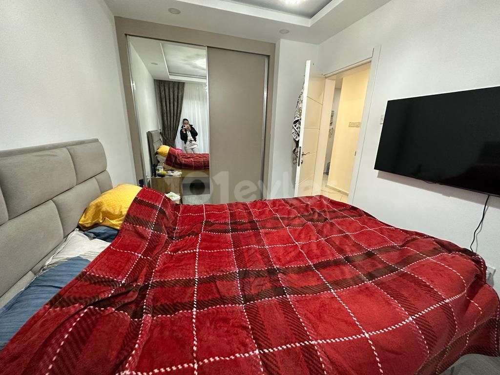 GİRNE ALSANCAK SATILIK 2+1 DAİRE  / SİTE İÇERİSINDE